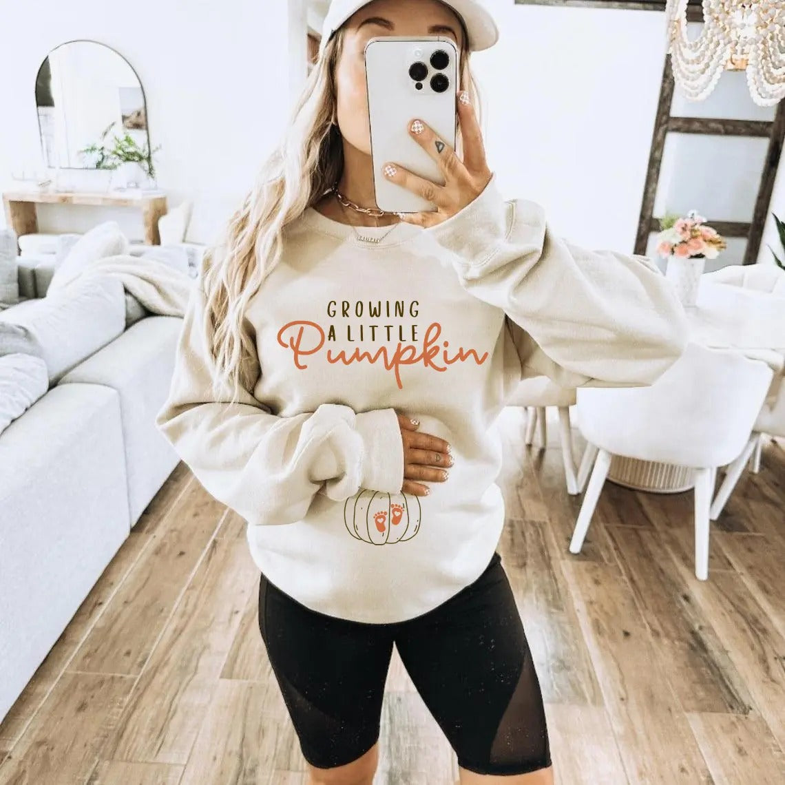 Women's Growing A Little Pumpkin T-Shirt / Sweatshirt / Hoodie