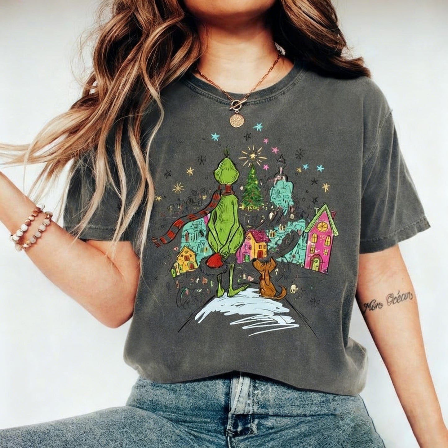 Merry Christmas Funny Friends Family 90s Holiday Classic Movie Style T-Shirt / Sweatshirt / Hoodie