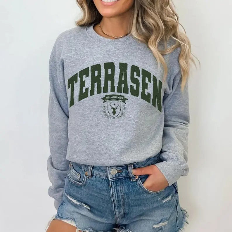 Vintage Varsity Shirt Arch Letter & Shield Emblem Graphic T-Shirt / Sweatshirt / Hoodie