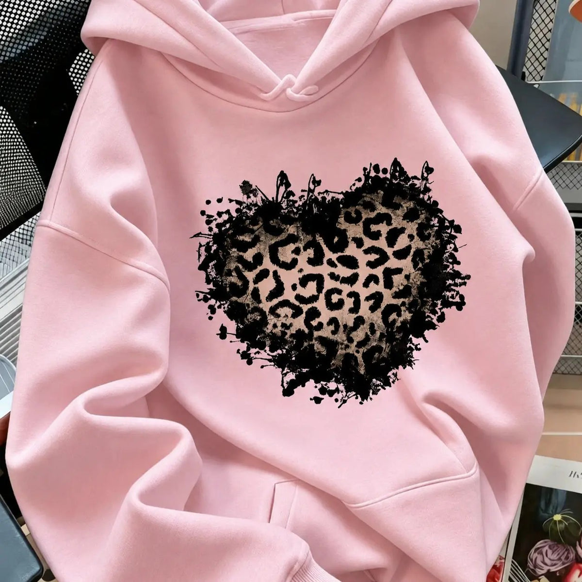 Vintage Leopard Print Heart T-Shirt / Sweatshirt / Hoodie