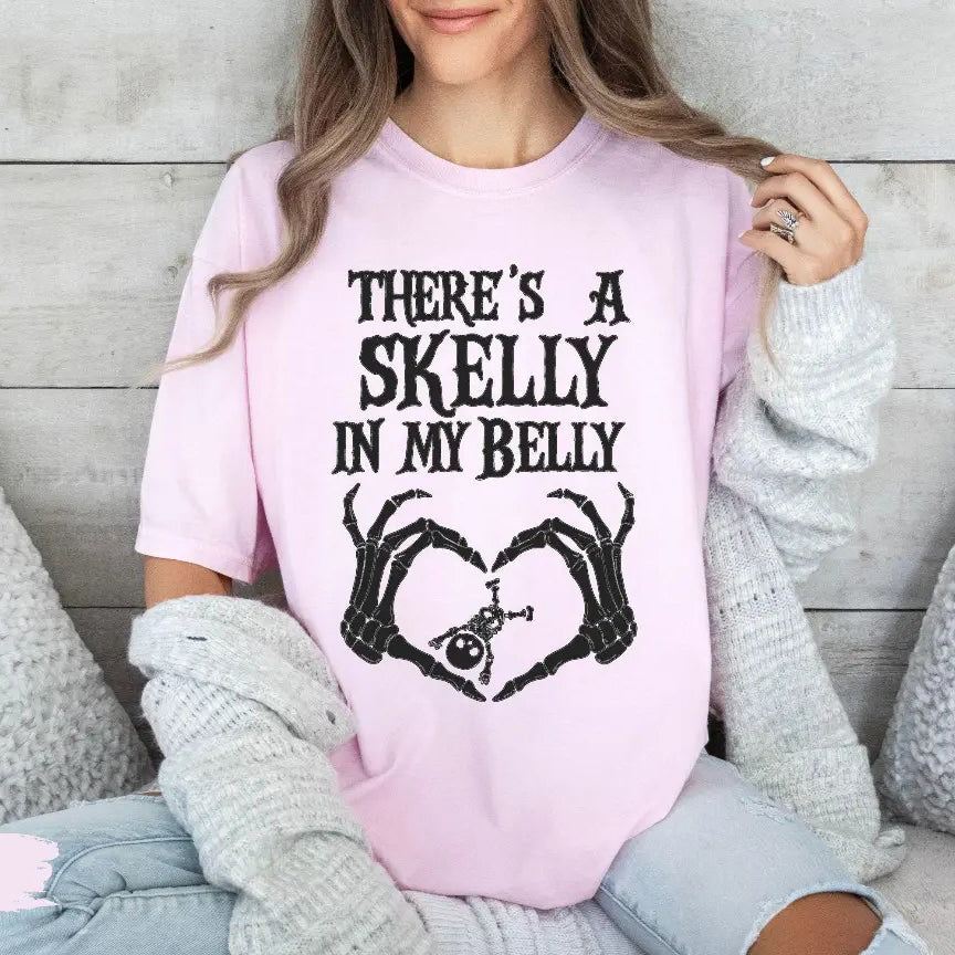 Spooky Mama Announcement Halloween Pregnancy T-Shirt / Sweatshirt / Hoodie