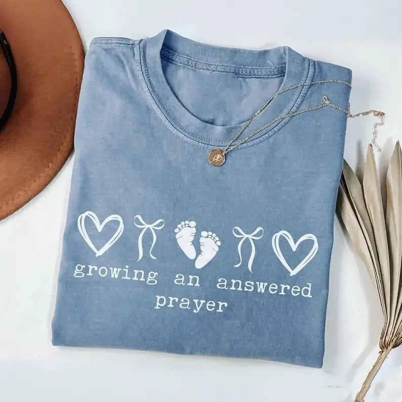 Growing An Answered Prayer Christian Mom Coquette Pregnancy Reveal Announcement Mom To Be T-Shirt / Sweatshirt / Hoodie