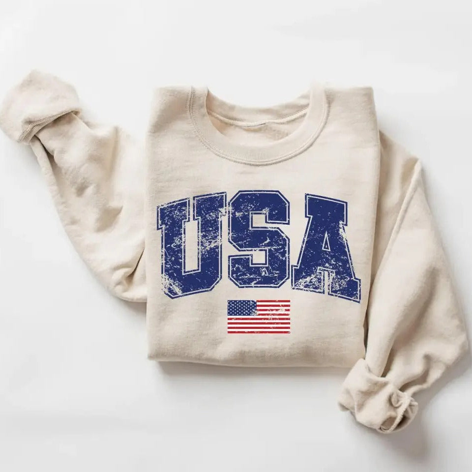 Vintage USA Flag 4th of July Aesthetic Patriotic T-Shirt / Sweatshirt / Hoodie