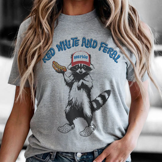 Red White Feral Raccoon Vintage Funny Hot Dog Party Patriotic Casual Gift T-Shirt / Sweatshirt / Hoodie